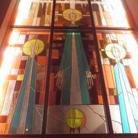 Poutní kostel Božího Milosrdenství ve Slavkovicích vitráž